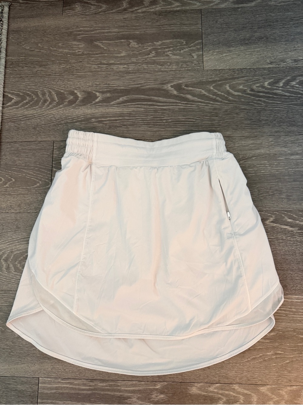 Lululemon Hotty Hot High-rise Skirt With Shorts In White *Long* Size 6